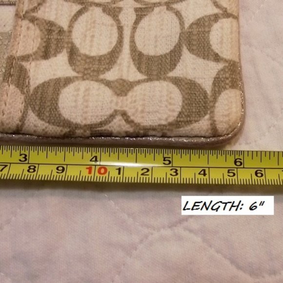 COACH Poppy canvas Wristlet - Picture 7 of 9